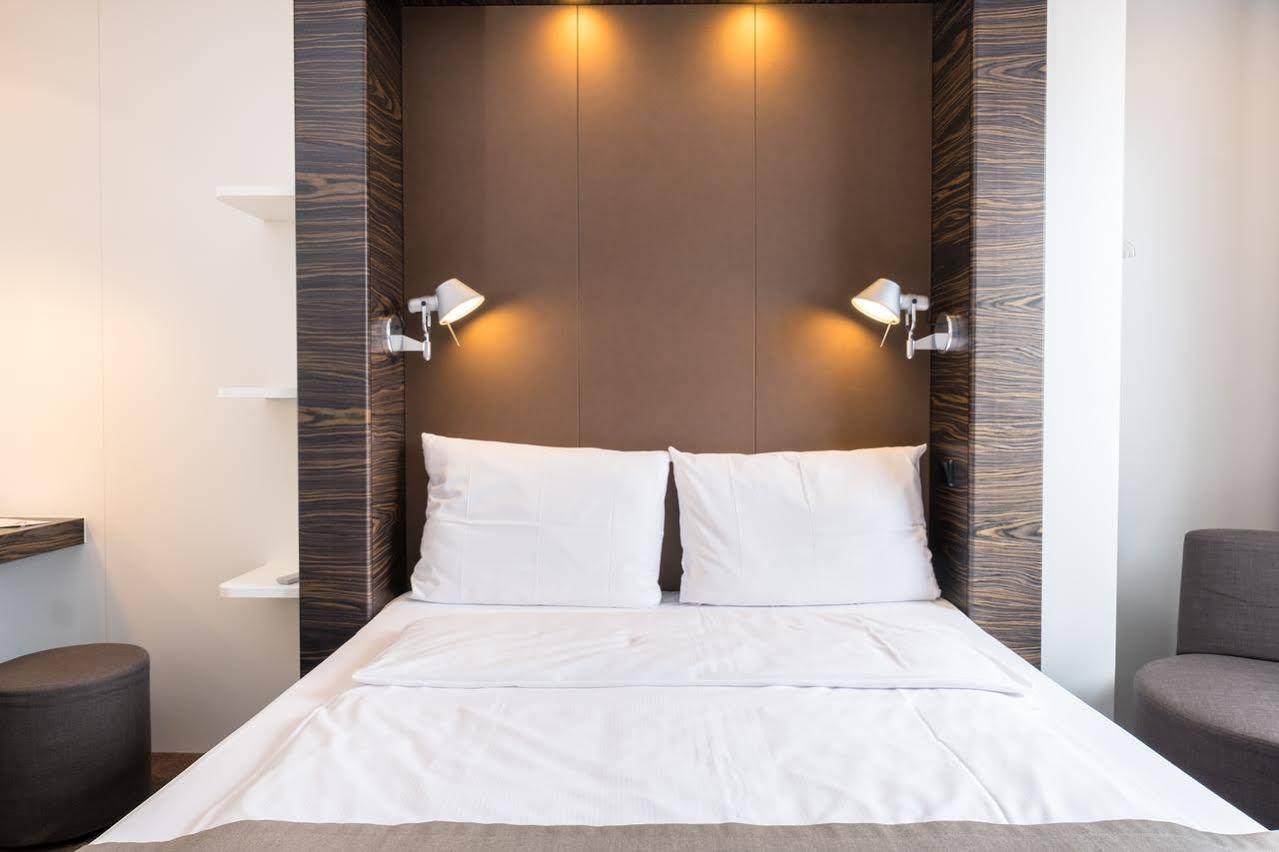 B&B Hotel Muenchen-بوتسبورن المظهر الخارجي الصورة