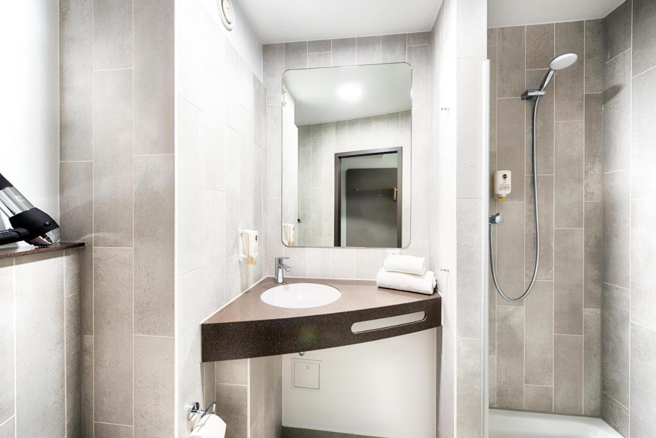 B&B Hotel Muenchen-بوتسبورن المظهر الخارجي الصورة