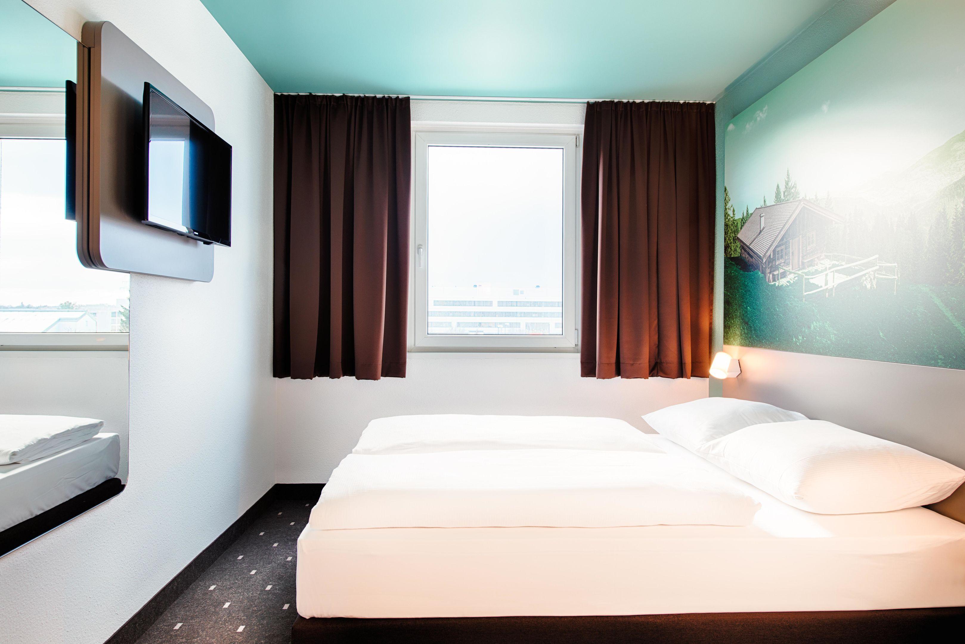 B&B Hotel Muenchen-بوتسبورن المظهر الخارجي الصورة