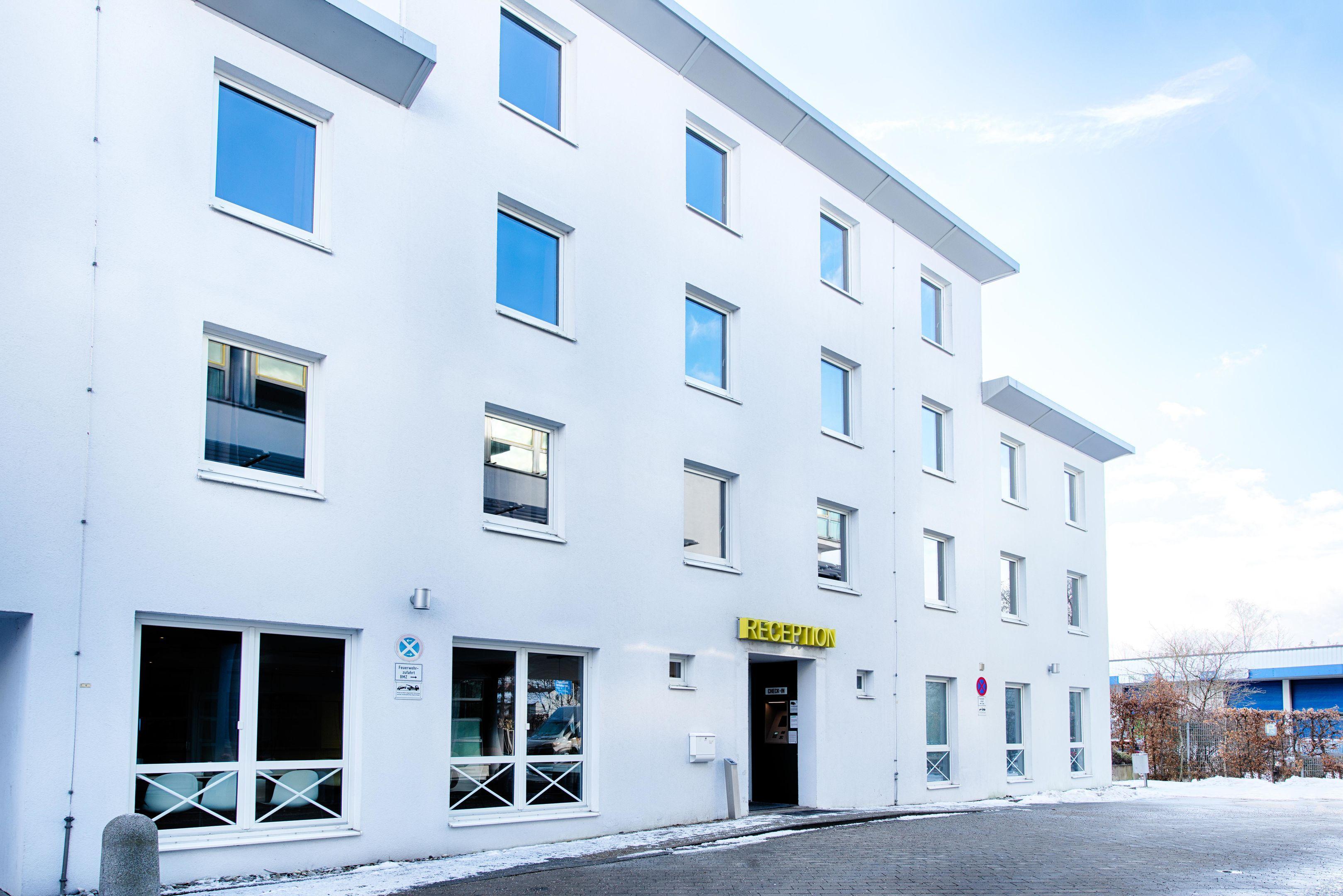 B&B Hotel Muenchen-بوتسبورن المظهر الخارجي الصورة