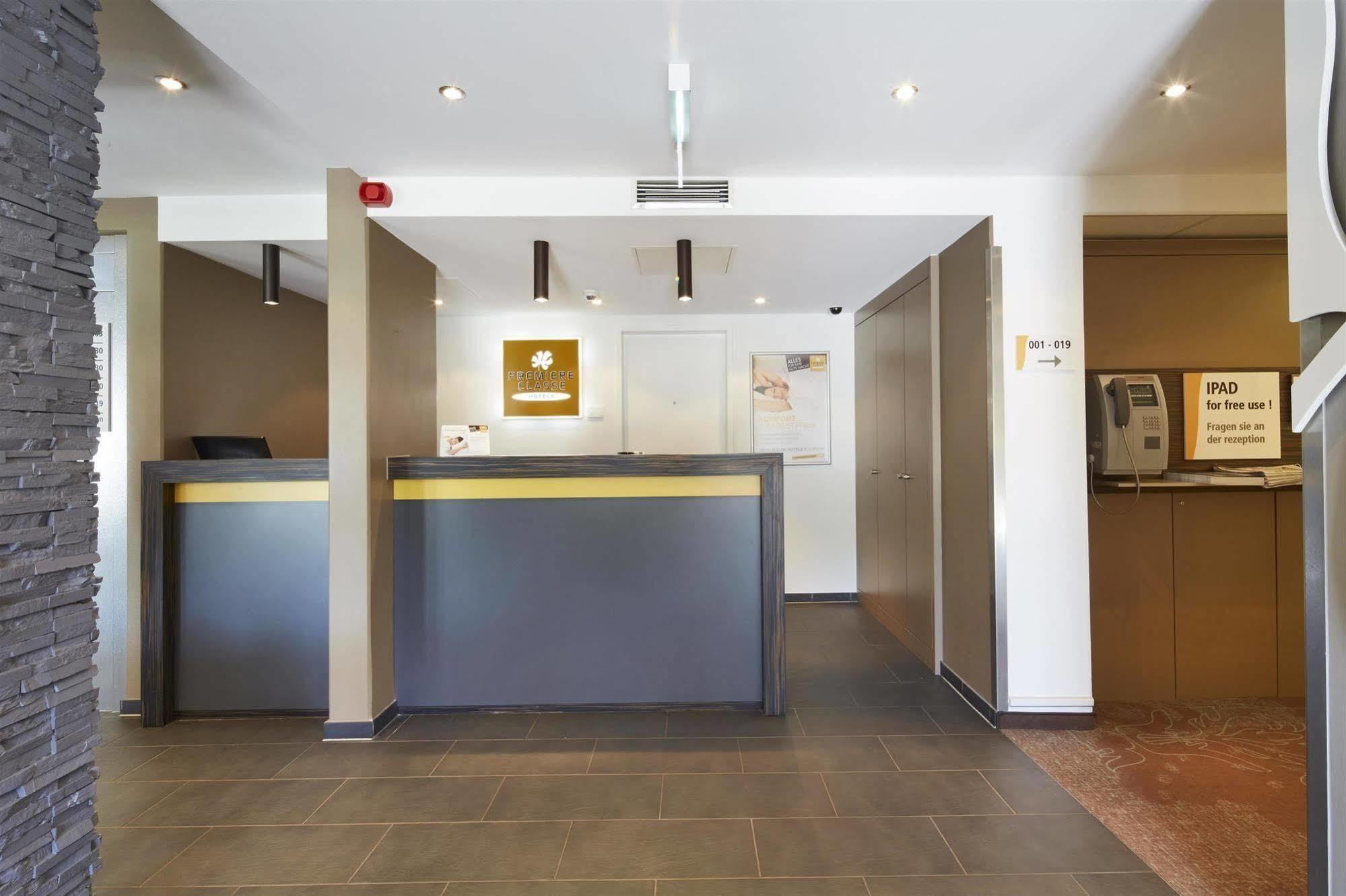 B&B Hotel Muenchen-بوتسبورن المظهر الخارجي الصورة