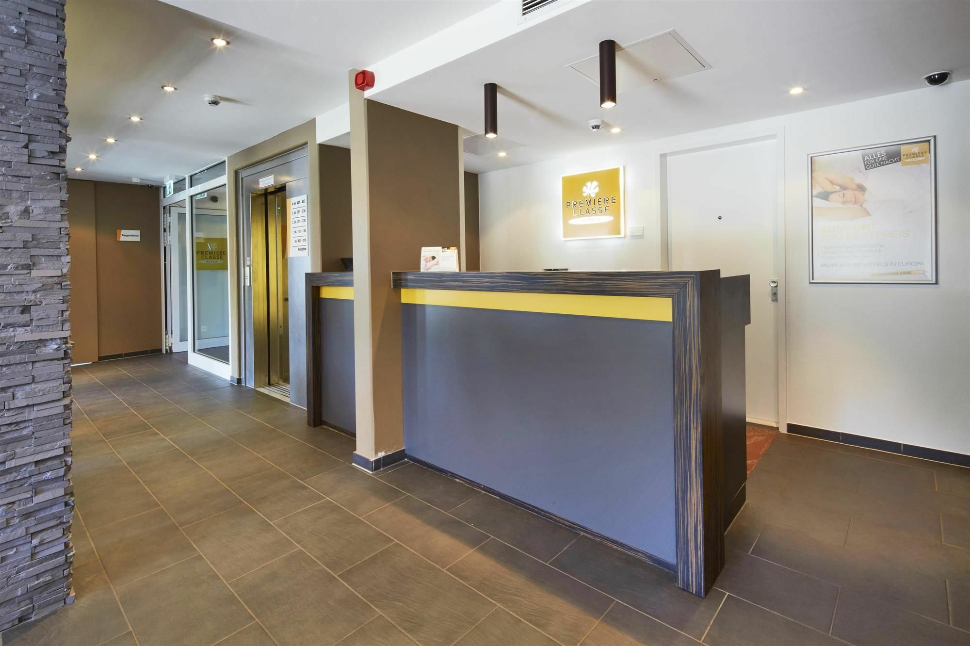 B&B Hotel Muenchen-بوتسبورن المظهر الخارجي الصورة